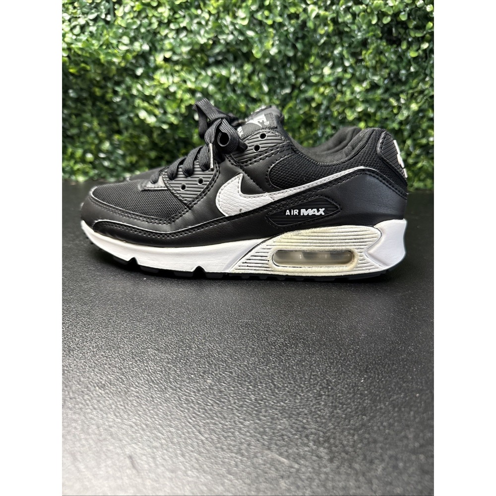 Nike Air Max 90 Sneakers Women's Size 7 black white trainer Shoes DH8010-002